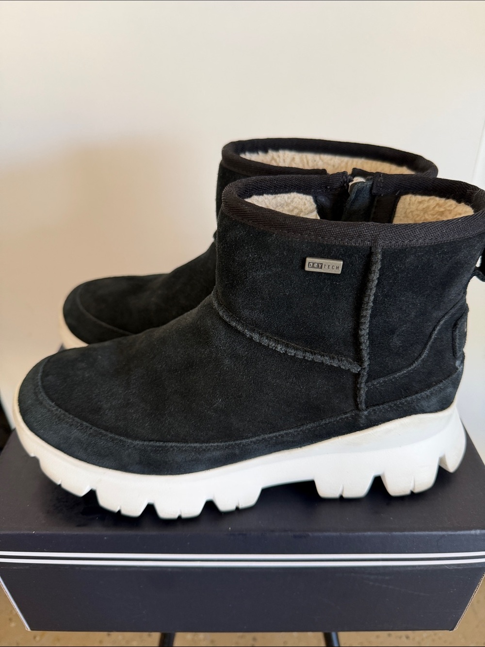 UGG Palomar Black Suede Waterproof Sneaker Boots DryTech Winter Booties Women's